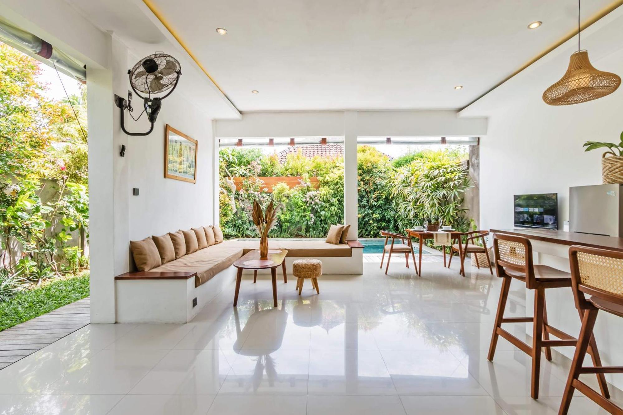 Adorable 1Br Villas In The Herat Of Seminyak Esterno foto