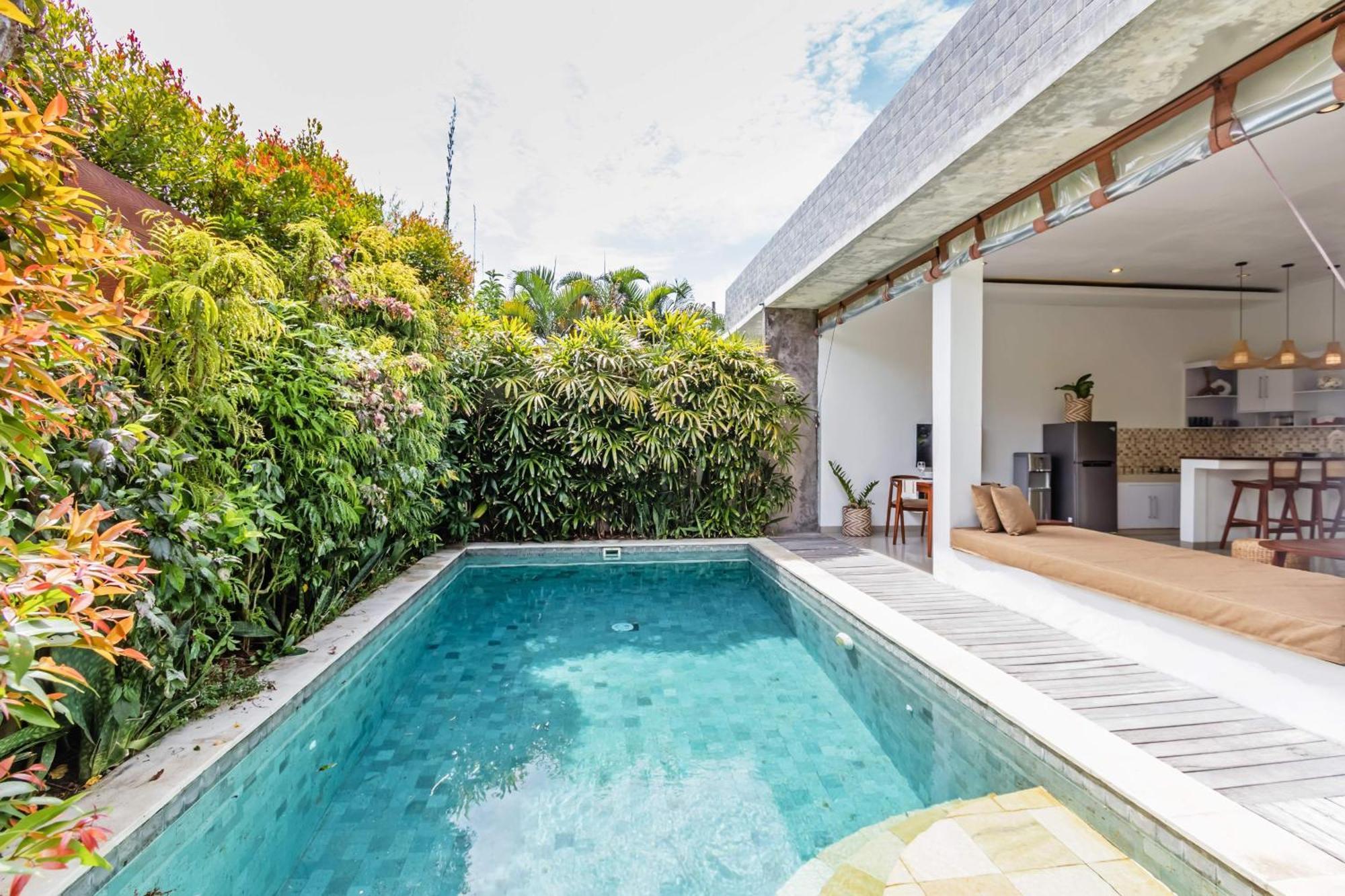 Adorable 1Br Villas In The Herat Of Seminyak Esterno foto