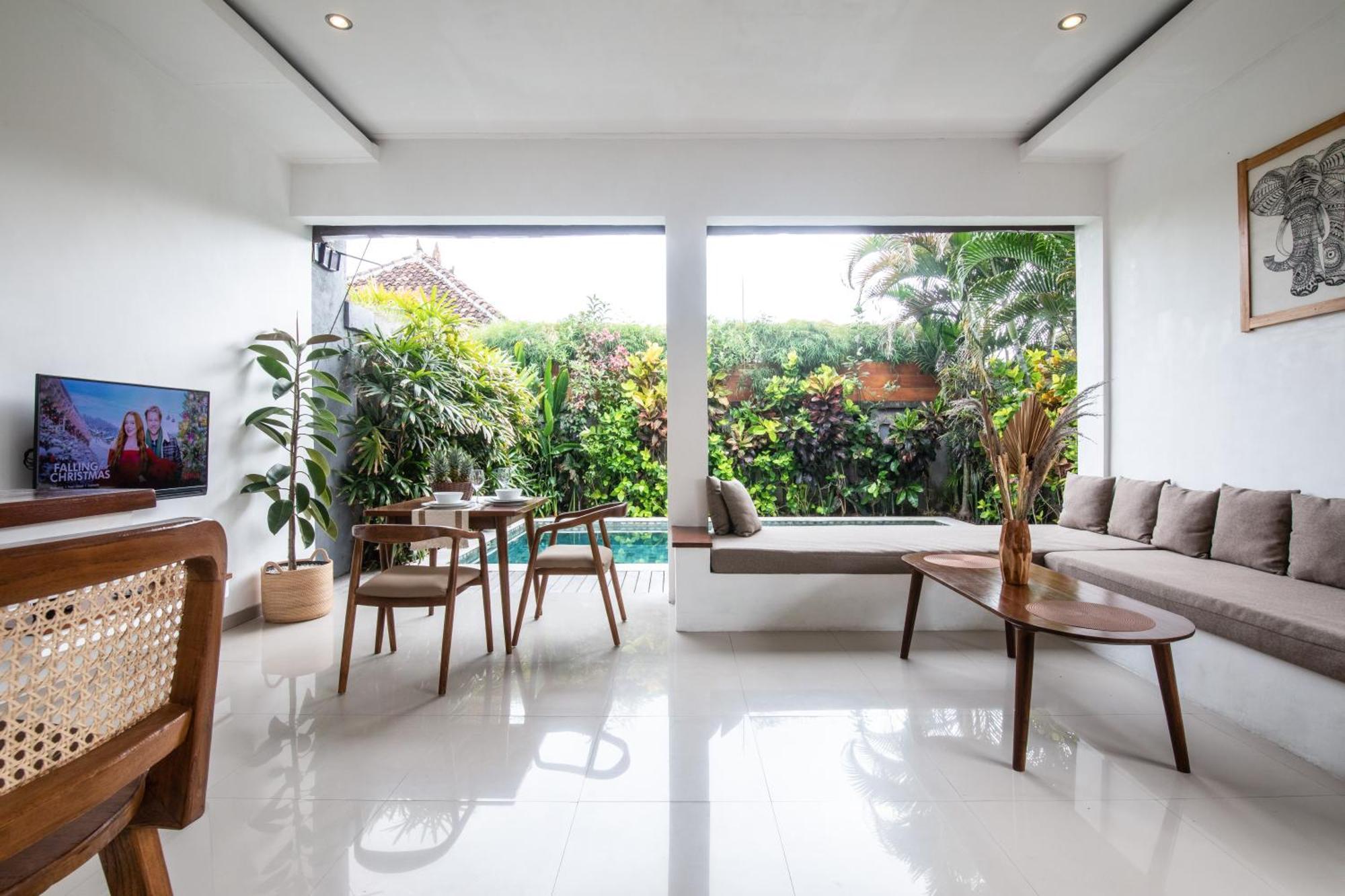 Adorable 1Br Villas In The Herat Of Seminyak Esterno foto